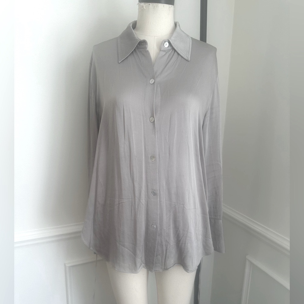 Vince silk silver top
